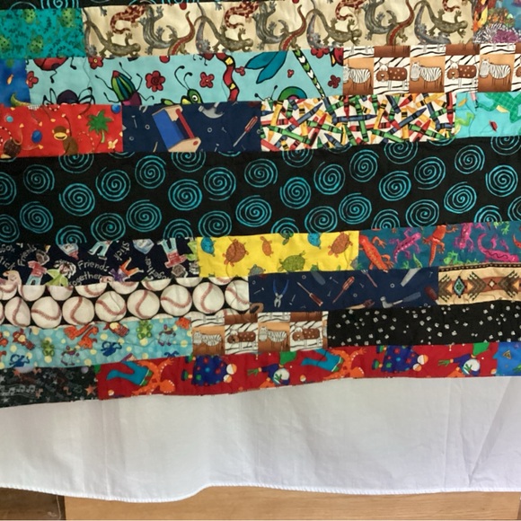 Handmade Boys quilt - Picture 8 of 8